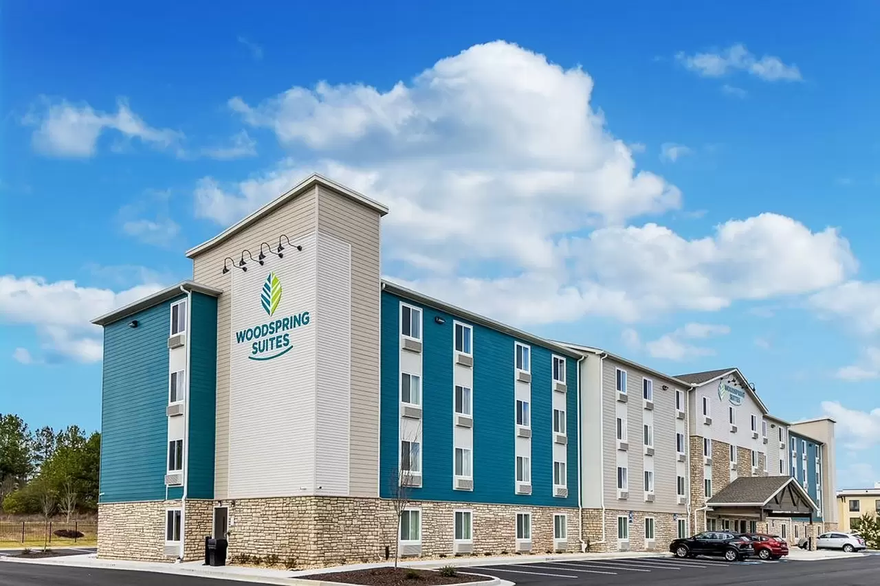 WoodSpring Suites Announces Agreement with Noble Investment Group to Develop Nine New Hotels