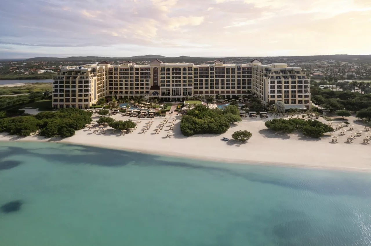 Marriott International's Aruba Beach Resorts announce packages for travellers arriving on British Airways newest flight from London Gatwick